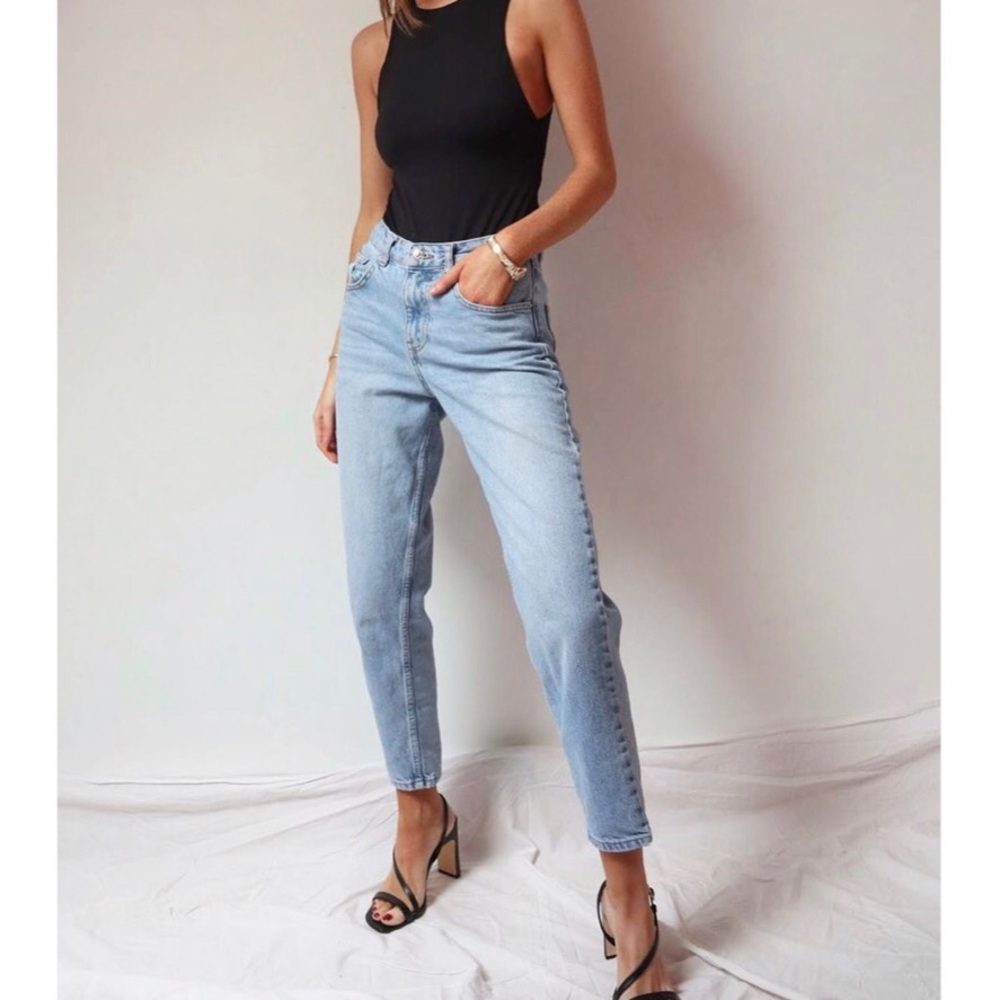 NWT Zara Classic Mom Fit Jeans High Rise Ankle In Light Blue Denim Size 0